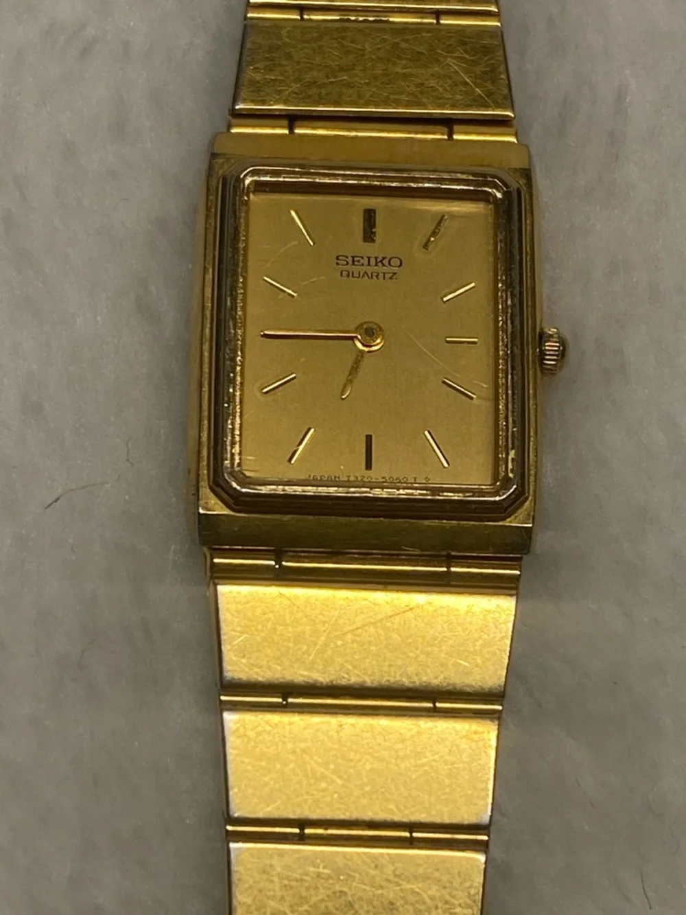 Vintage Seiko Gold Tone Tank Ladies Watch Working Condition